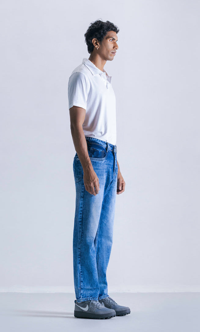 Relaxed slim Fit Mid Wash