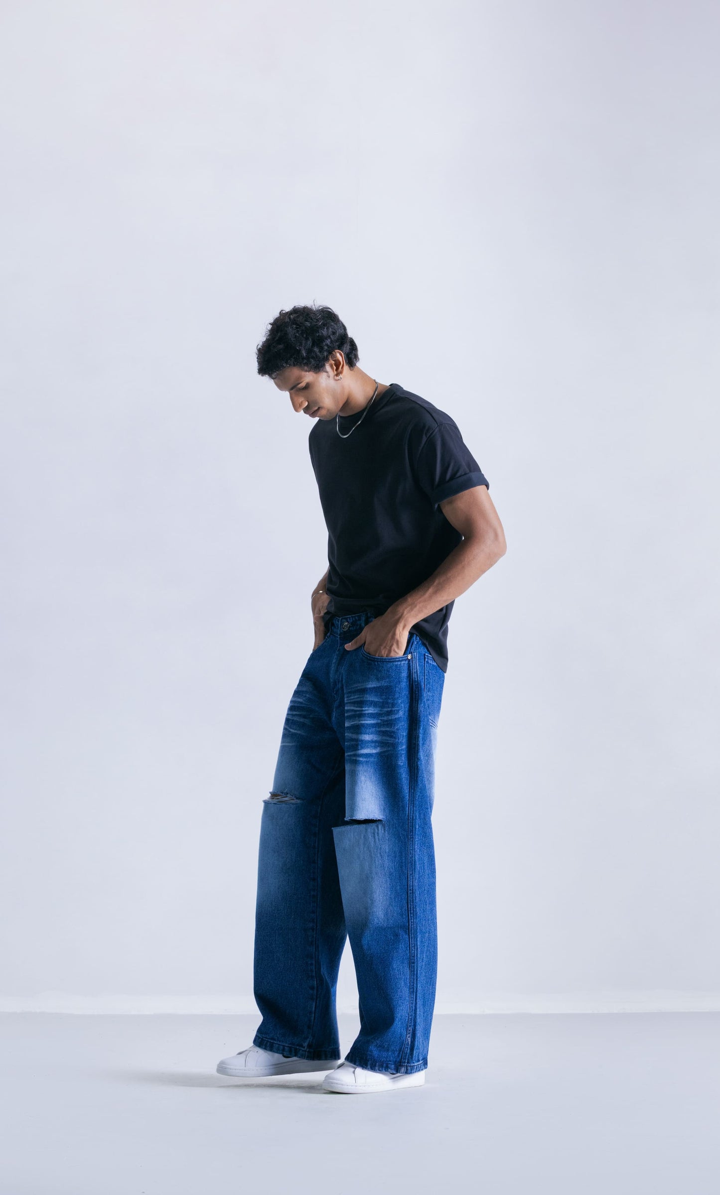Indigo Ripped Straight Fit Jeans