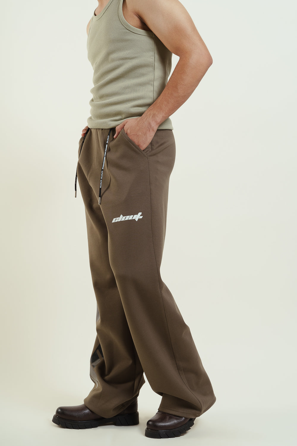 Basic olive joggers