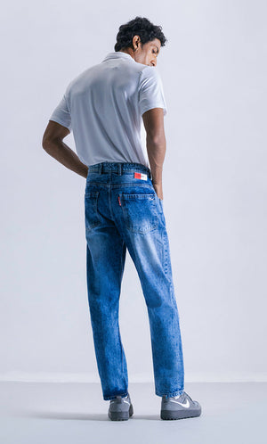Relaxed slim Fit Mid Wash Clout Jeans
