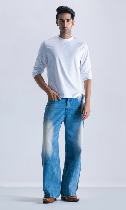 baggy fit jeans with ankle zipper detail