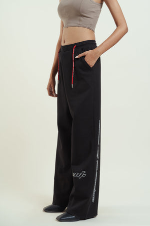 Basic black joggers: Clout Jeans